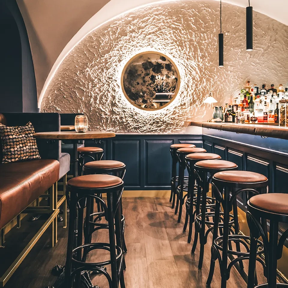 To The Moon, Cocktailbar in Linz